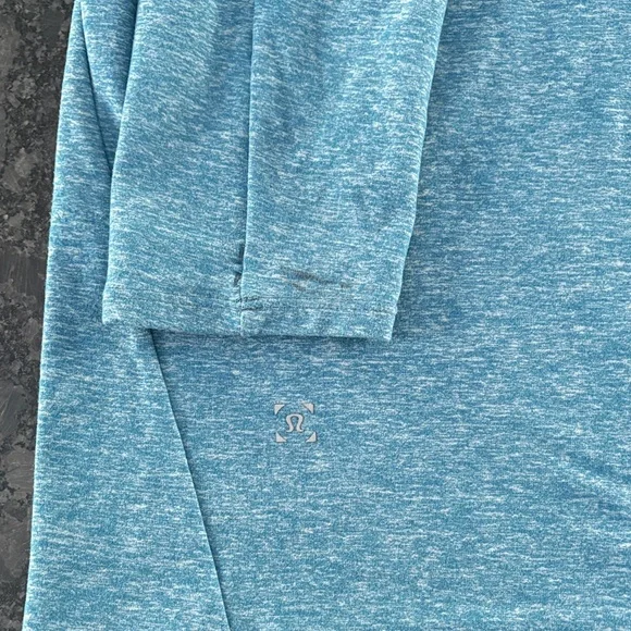 Lululemon Men’s Long Sleeve - Picture 5 of 6